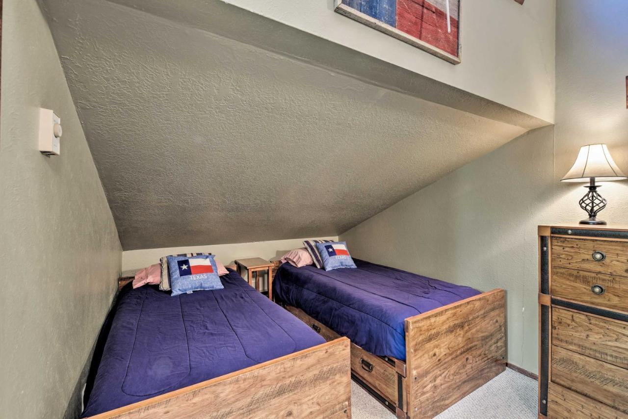 Condo With Grill Access Close To Angel Fire Resort Exteriér fotografie