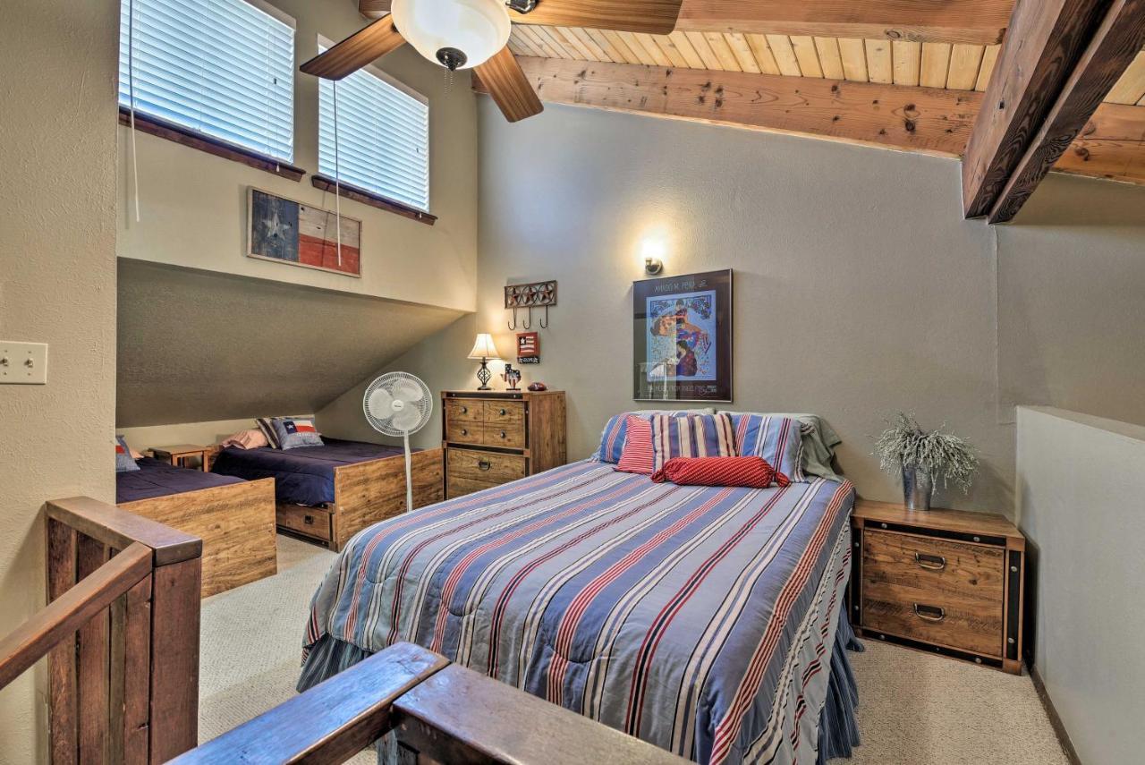 Condo With Grill Access Close To Angel Fire Resort Exteriér fotografie