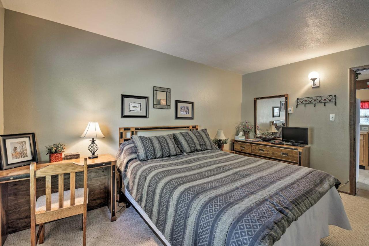 Condo With Grill Access Close To Angel Fire Resort Exteriér fotografie